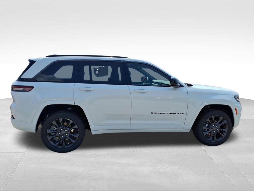 2026 Jeep Grand Cherokee GRAND CHEROKEE LIMITED RESERVE 4X4