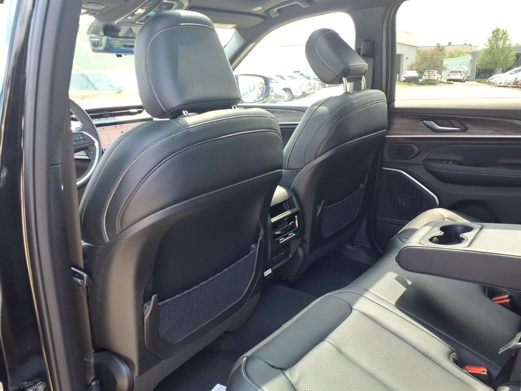 2026 Jeep Grand Cherokee GRAND CHEROKEE LIMITED RESERVE 4X4