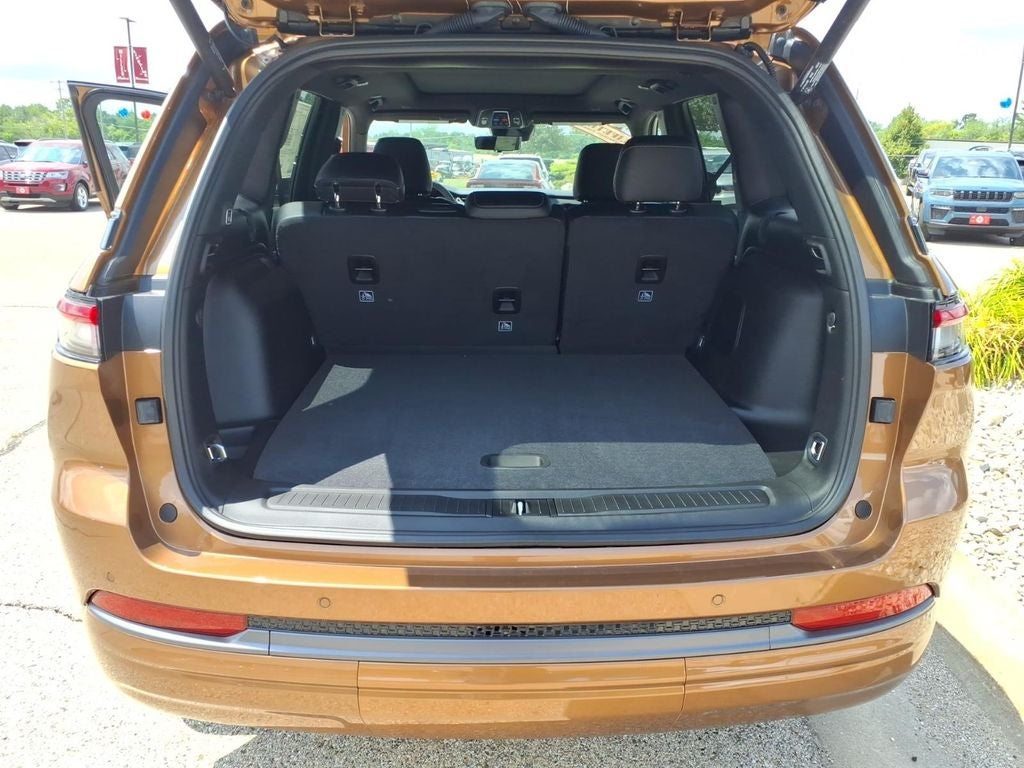 2026 Jeep Grand Cherokee GRAND CHEROKEE LIMITED RESERVE 4X4