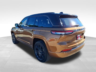 2027 Jeep Grand Cherokee GRAND CHEROKEE SUMMIT 4X4