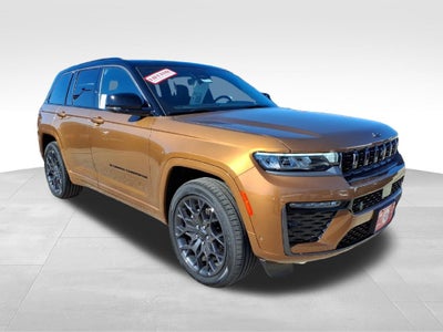 2027 Jeep Grand Cherokee GRAND CHEROKEE SUMMIT 4X4