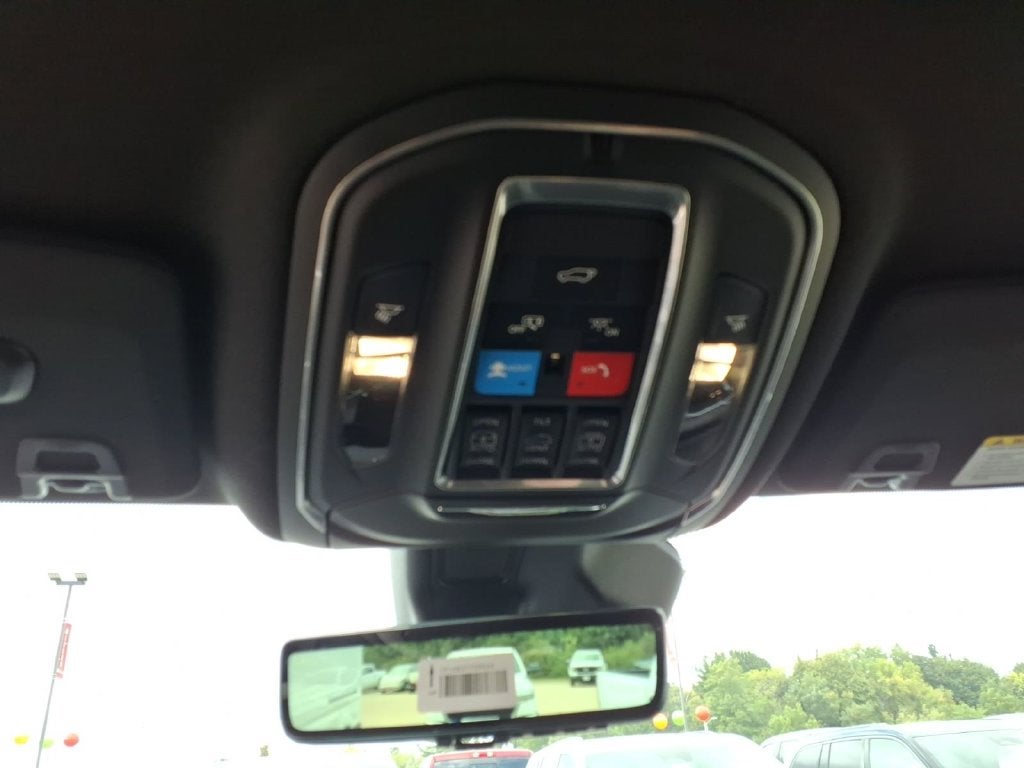 2027 Jeep Grand Cherokee GRAND CHEROKEE L LIMITED RESERVE 4X4
