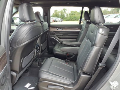 2027 Jeep Grand Cherokee GRAND CHEROKEE L LIMITED RESERVE 4X4