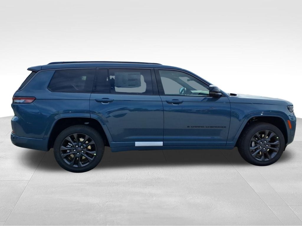 2026 Jeep Grand Cherokee GRAND CHEROKEE L LIMITED RESERVE 4X4