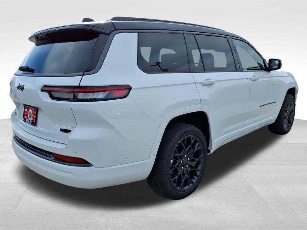 2026 Jeep Grand Cherokee GRAND CHEROKEE L SUMMIT 4X4