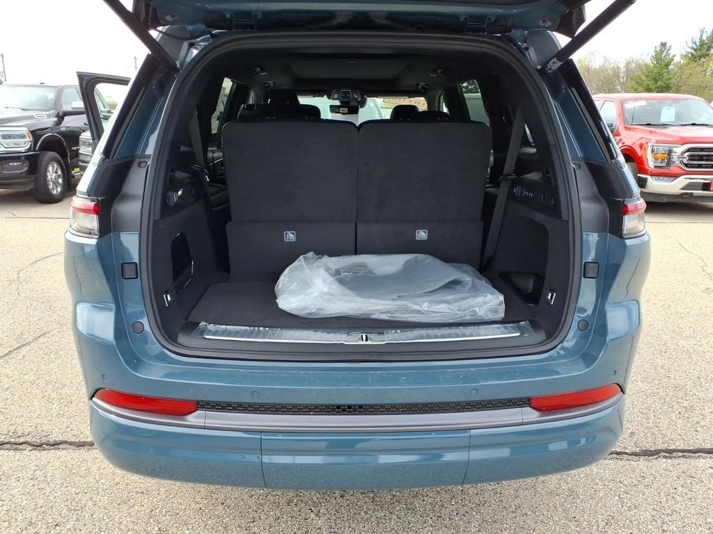 2026 Jeep Grand Cherokee GRAND CHEROKEE L SUMMIT 4X4