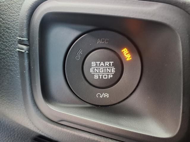 2025 Jeep Wrangler WRANGLER 4-DOOR RUBICON 392