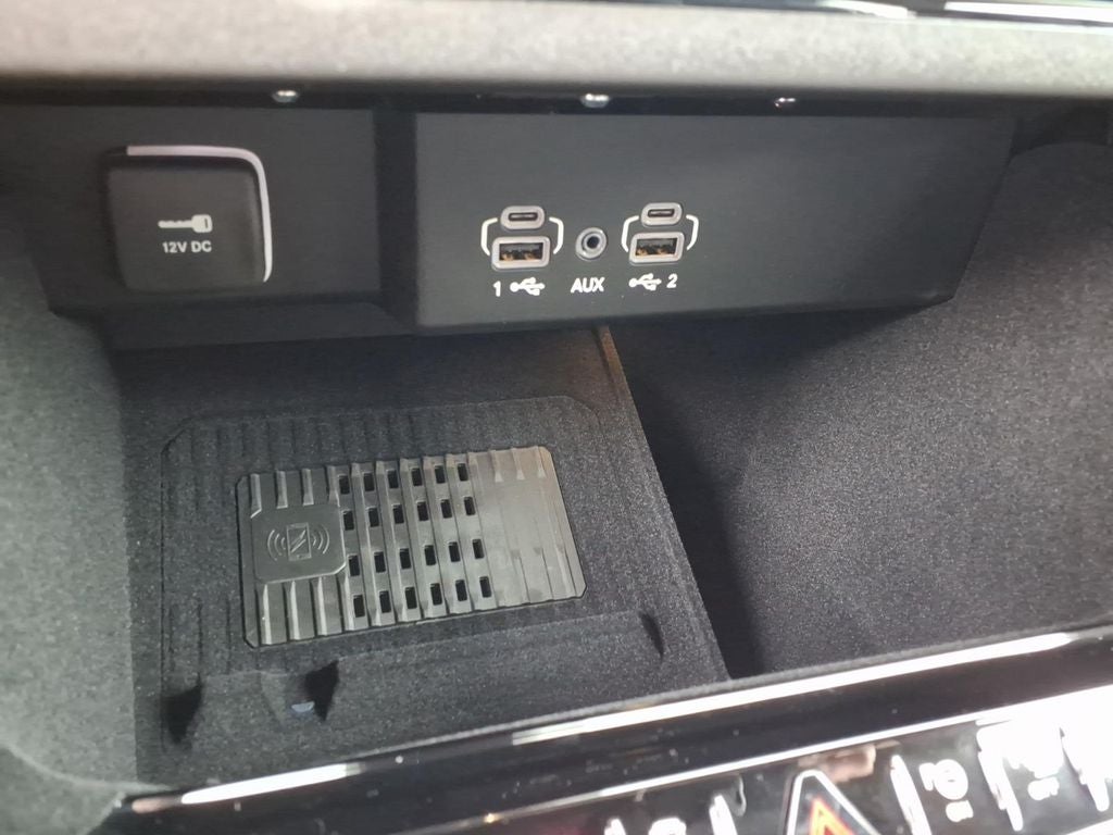 2026 Jeep Grand Wagoneer GRAND WAGONEER UPLAND 4X4