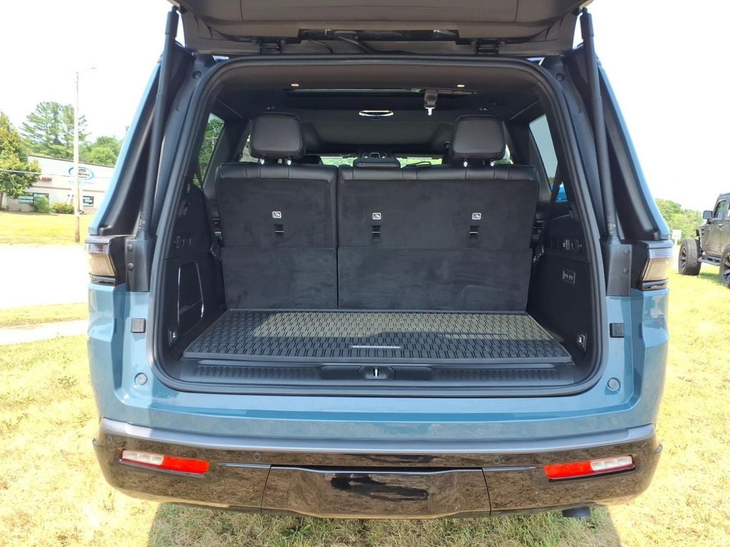 2026 Jeep Grand Wagoneer GRAND WAGONEER UPLAND 4X4