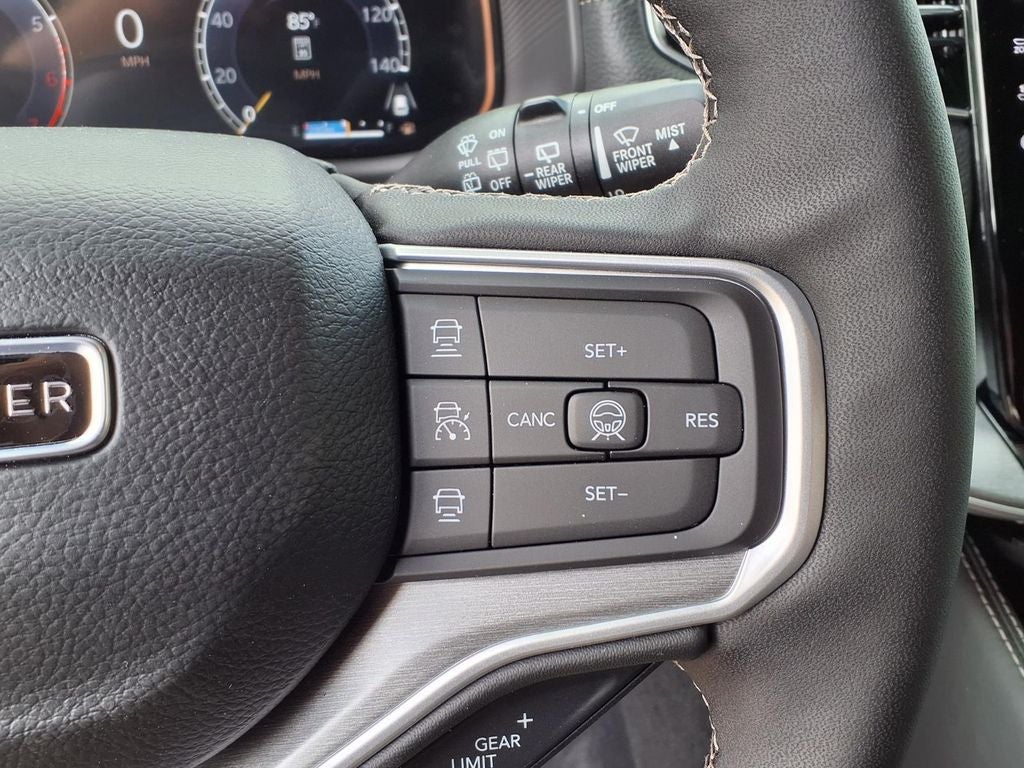 2026 Jeep Grand Wagoneer GRAND WAGONEER LIMITED ALTITUDE 4X4