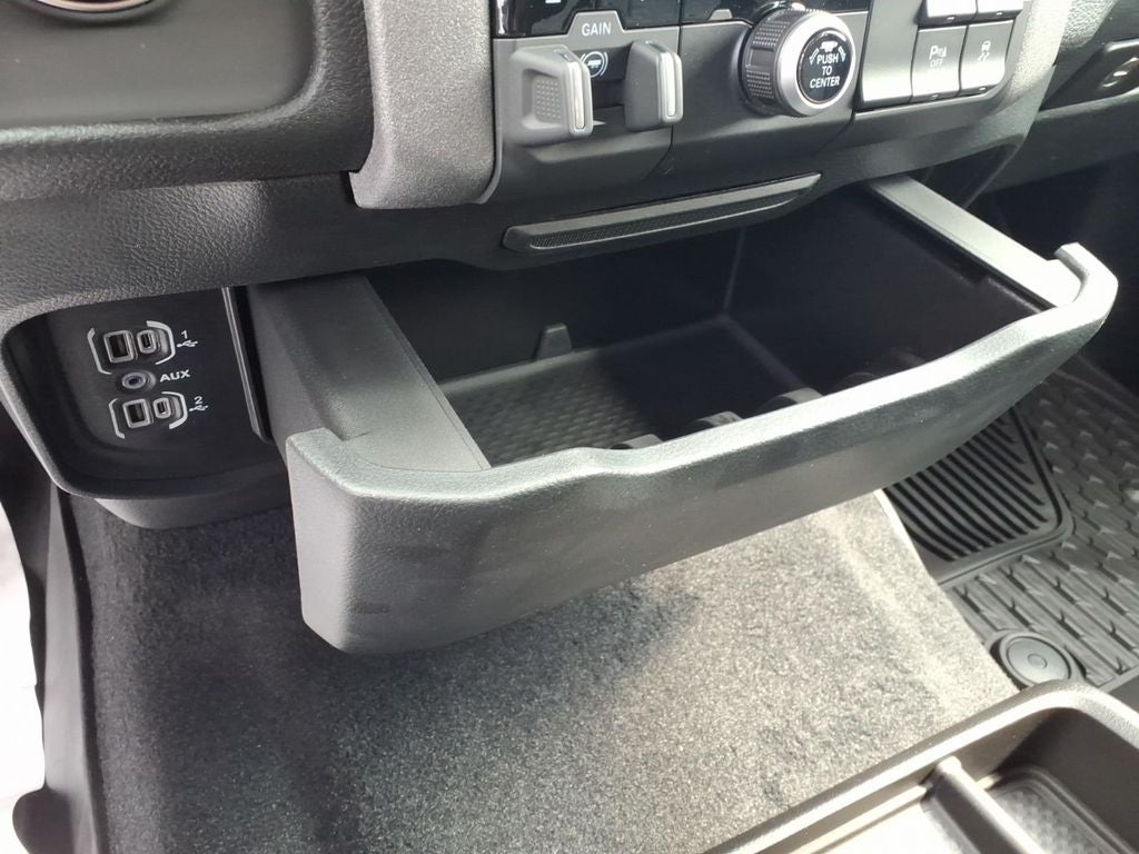 2026 RAM Ram 1500 RAM 1500 TRADESMAN CREW CAB 4X4 5'7' BOX