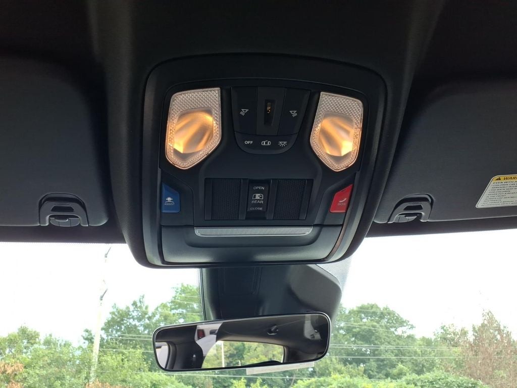 2026 RAM Ram 1500 RAM 1500 TRADESMAN CREW CAB 4X4 5'7' BOX
