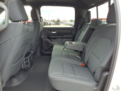 2026 RAM Ram 1500 RAM 1500 TRADESMAN CREW CAB 4X4 5'7' BOX