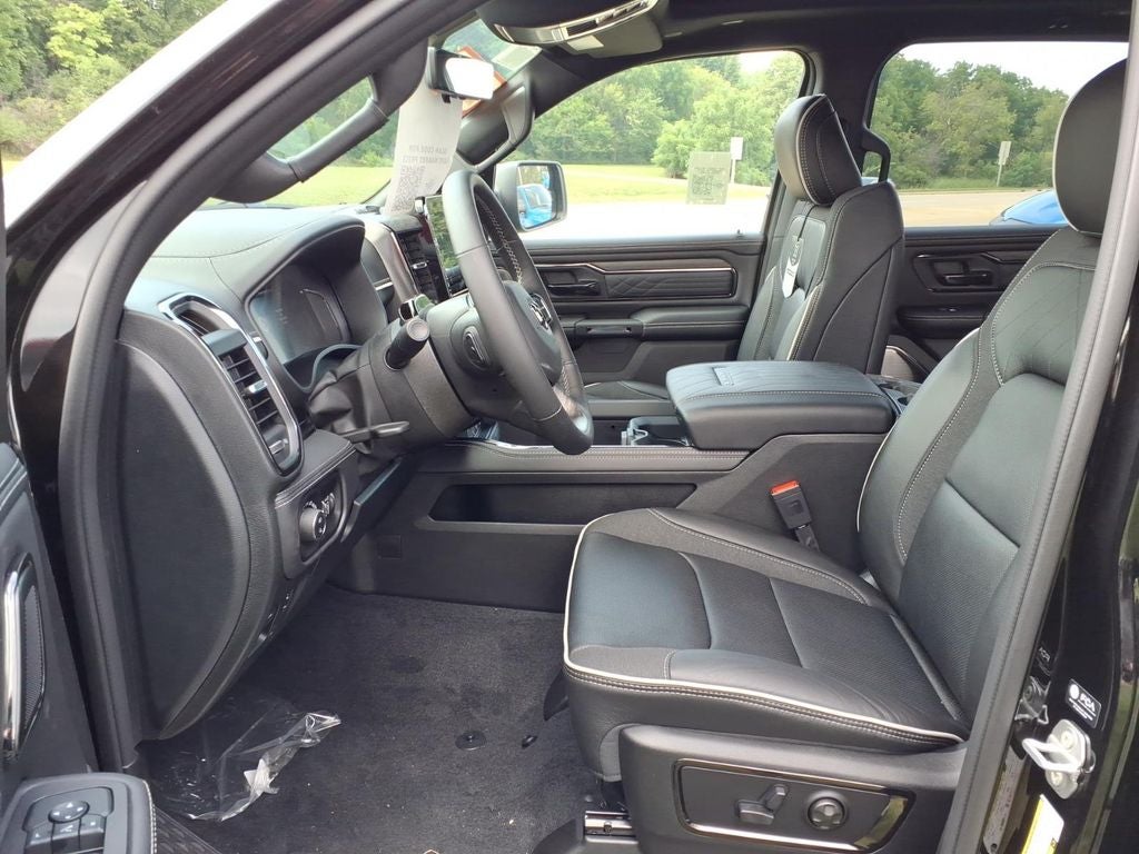 2026 RAM Ram 1500 RAM 1500 LIMITED CREW CAB 4X4 5'7' BOX