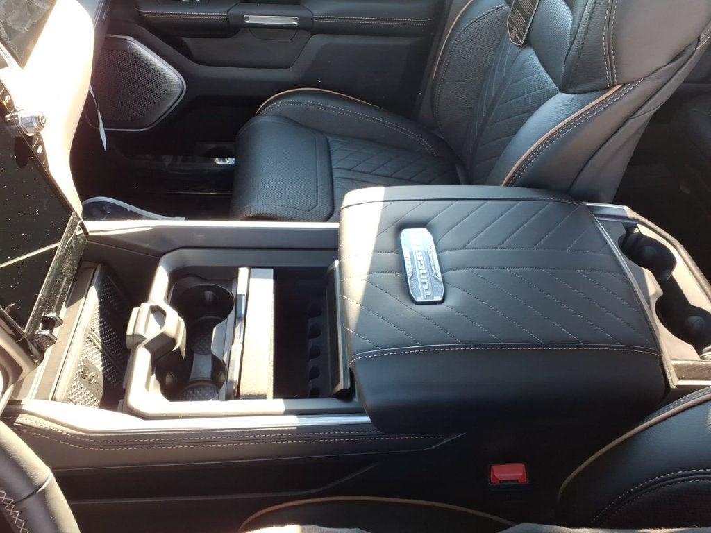 2027 RAM Ram 1500 RAM 1500 TUNGSTEN CREW CAB 4X4 5'7' BOX
