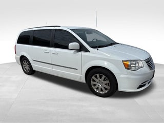 2016 Chrysler Town &amp; Country Touring