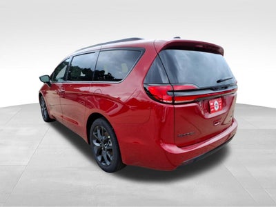 2027 Chrysler Pacifica PACIFICA SELECT