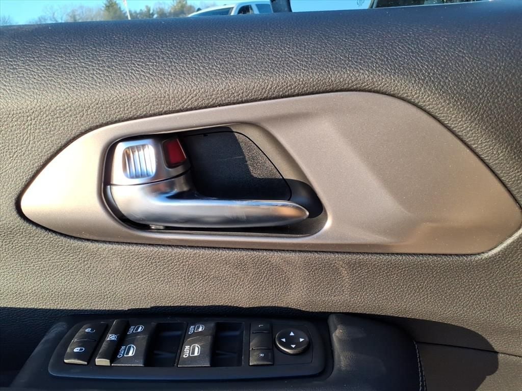 2026 Chrysler Voyager VOYAGER LX