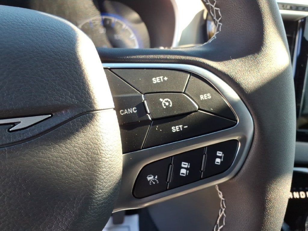 2027 Chrysler Pacifica PACIFICA LX