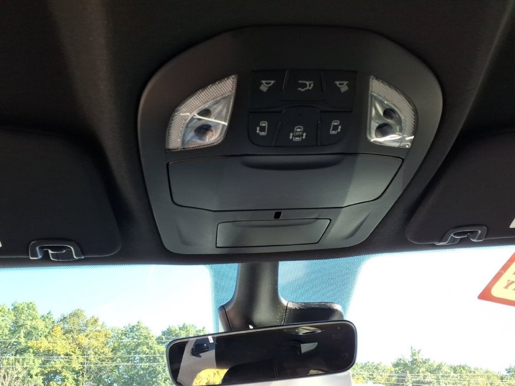 2027 Chrysler Pacifica PACIFICA LX