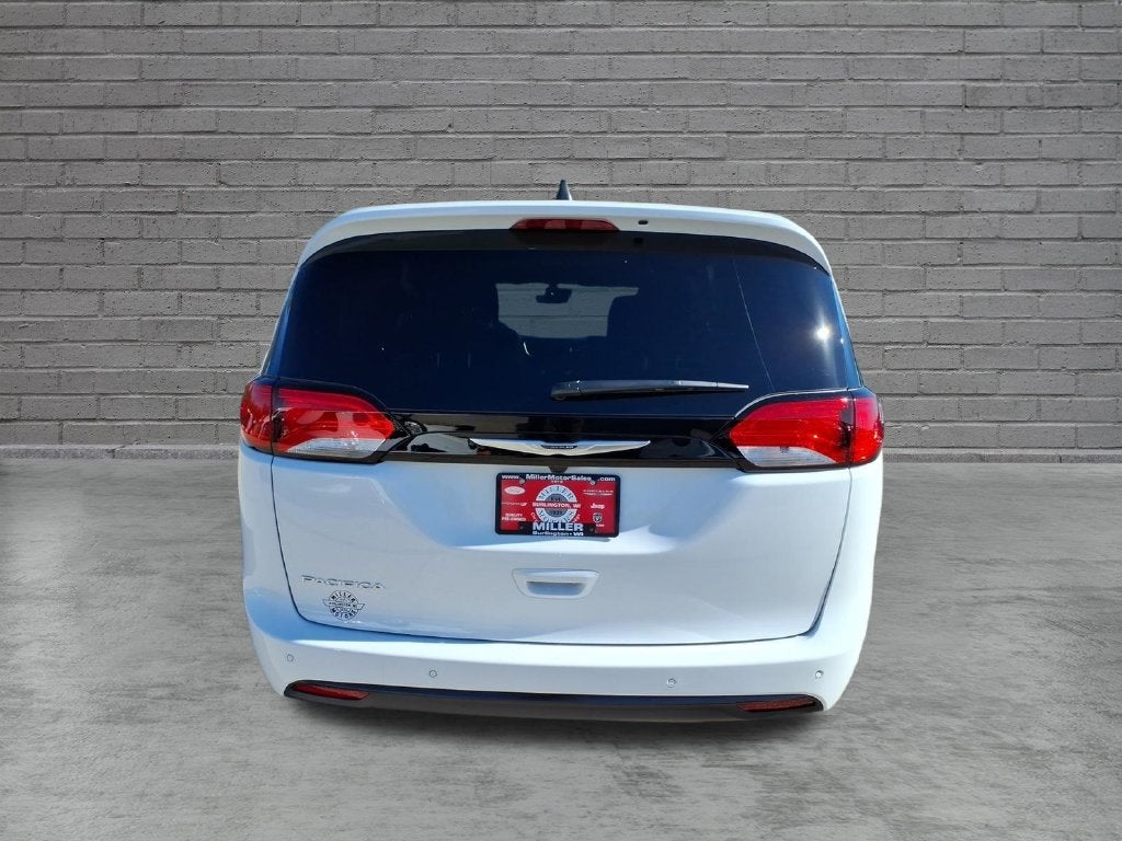 2027 Chrysler Pacifica PACIFICA LX