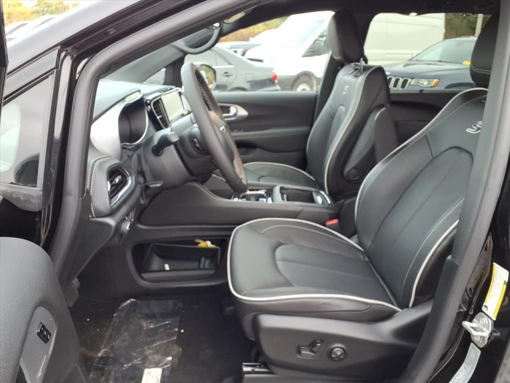2026 Chrysler Pacifica PACIFICA LIMITED