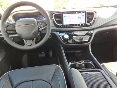 2027 Chrysler Pacifica PACIFICA LIMITED