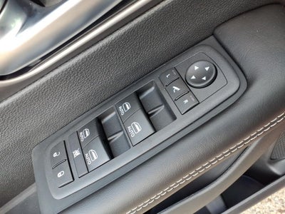 2027 Chrysler Pacifica PACIFICA LIMITED