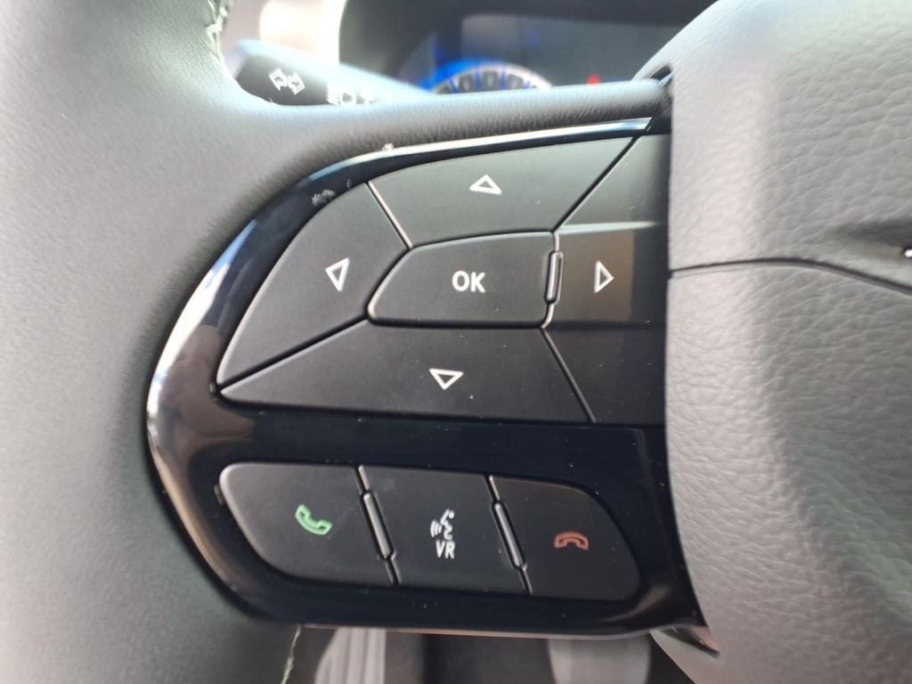 2027 Chrysler Pacifica PACIFICA LIMITED