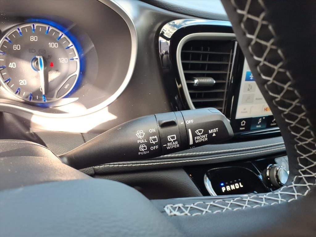 2026 Chrysler Pacifica PACIFICA SELECT AWD