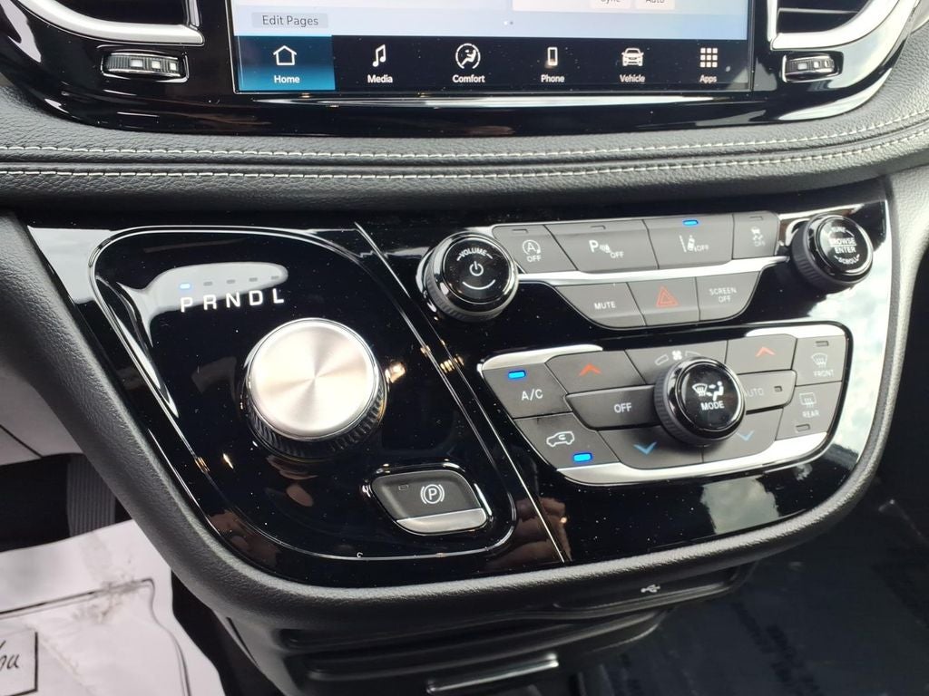 2027 Chrysler Pacifica PACIFICA SELECT AWD