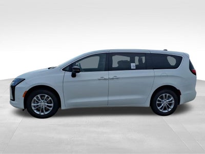 2027 Chrysler Pacifica PACIFICA SELECT AWD