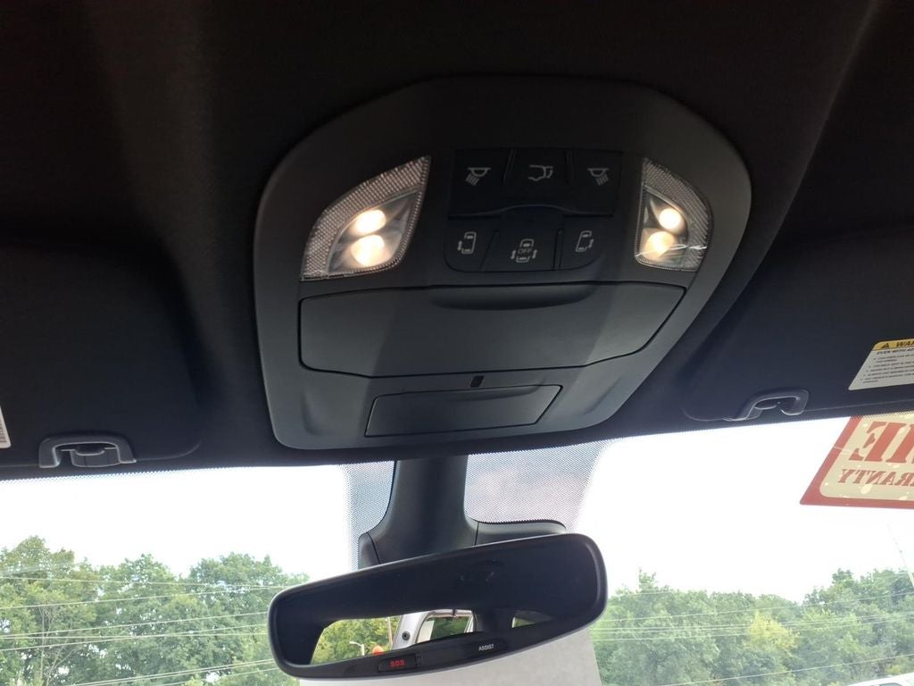 2027 Chrysler Pacifica PACIFICA SELECT AWD
