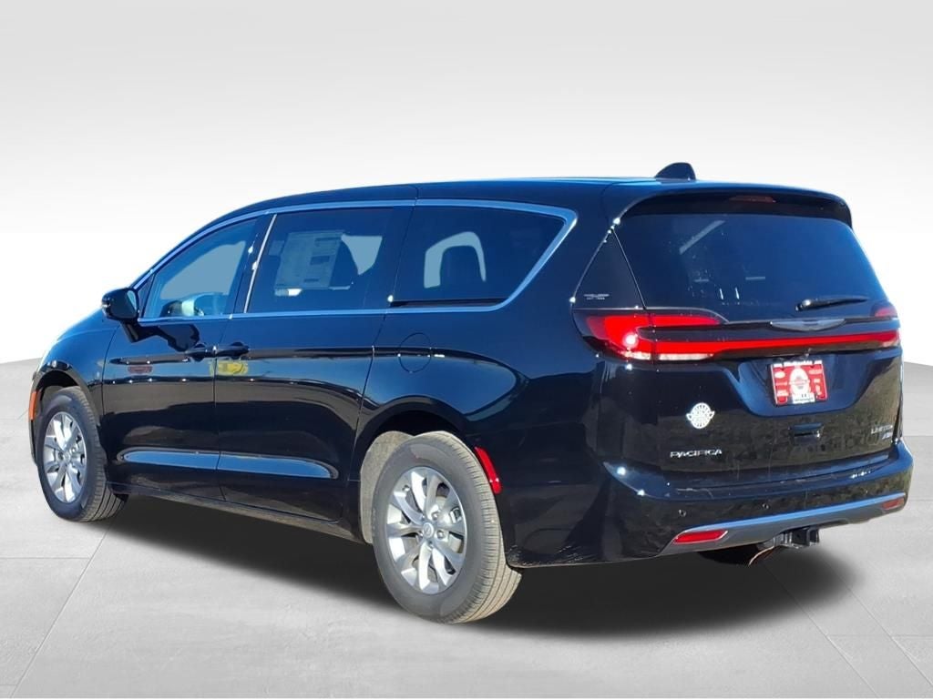 2026 Chrysler Pacifica PACIFICA LIMITED AWD