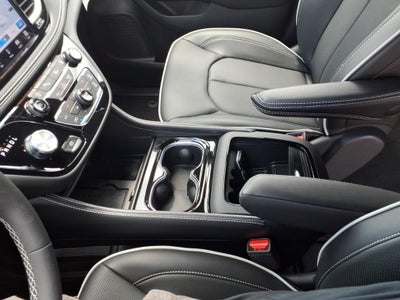 2027 Chrysler Pacifica PACIFICA LIMITED AWD