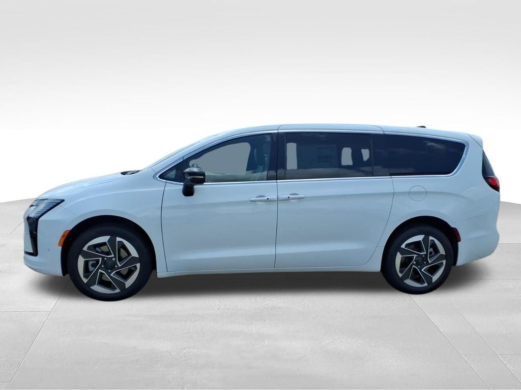 2027 Chrysler Pacifica PACIFICA LIMITED AWD
