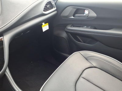 2027 Chrysler Pacifica PACIFICA LIMITED AWD