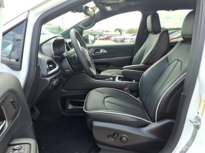 2027 Chrysler Pacifica PACIFICA LIMITED AWD