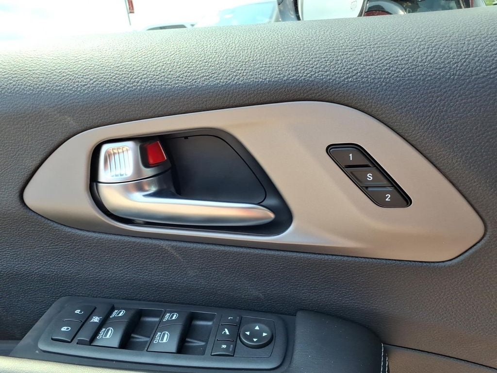 2027 Chrysler Pacifica PACIFICA LIMITED AWD