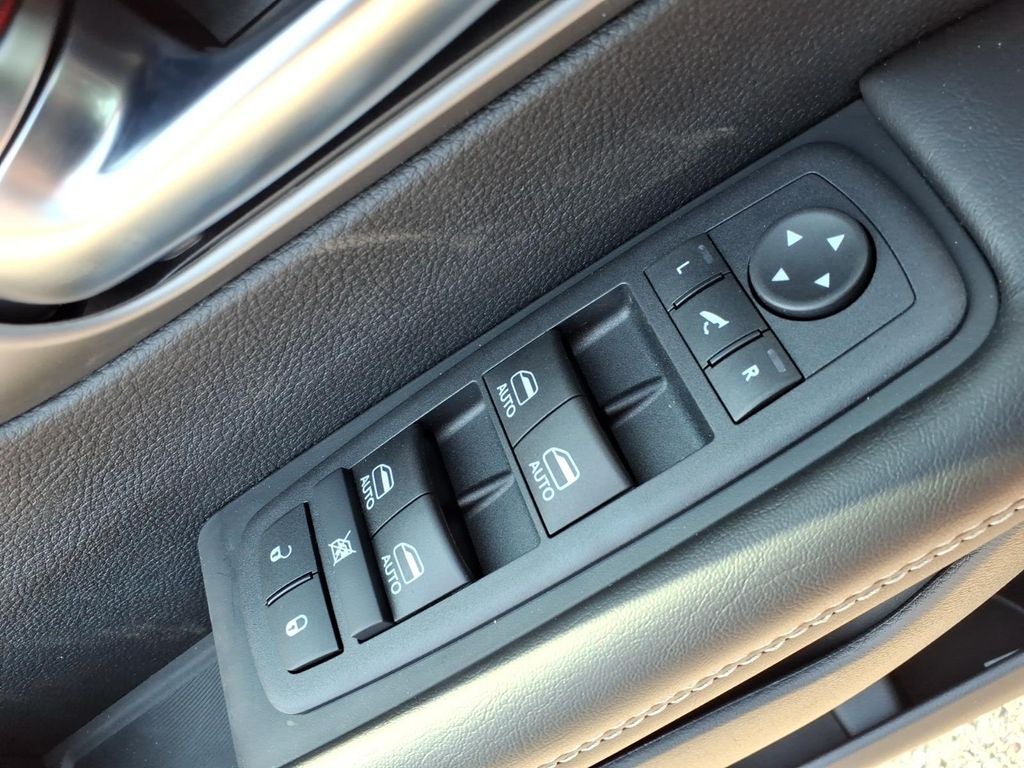 2027 Chrysler Pacifica PACIFICA LIMITED AWD
