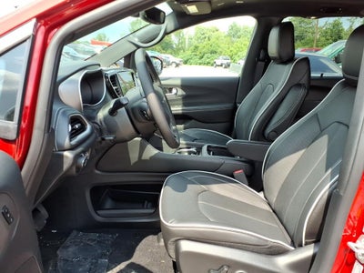 2027 Chrysler Pacifica PACIFICA LIMITED AWD