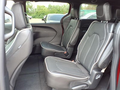 2027 Chrysler Pacifica PACIFICA LIMITED AWD