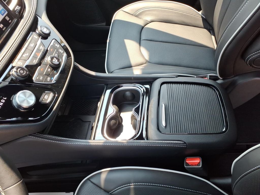 2027 Chrysler Pacifica PACIFICA LIMITED AWD