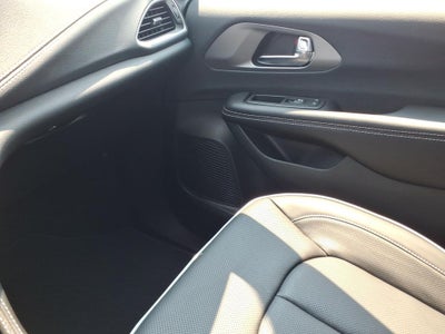 2027 Chrysler Pacifica PACIFICA LIMITED AWD