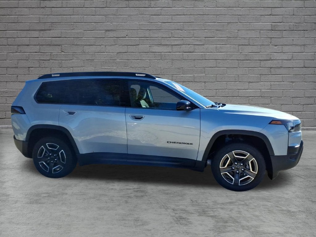 2026 Jeep Cherokee CHEROKEE LAREDO 4X4