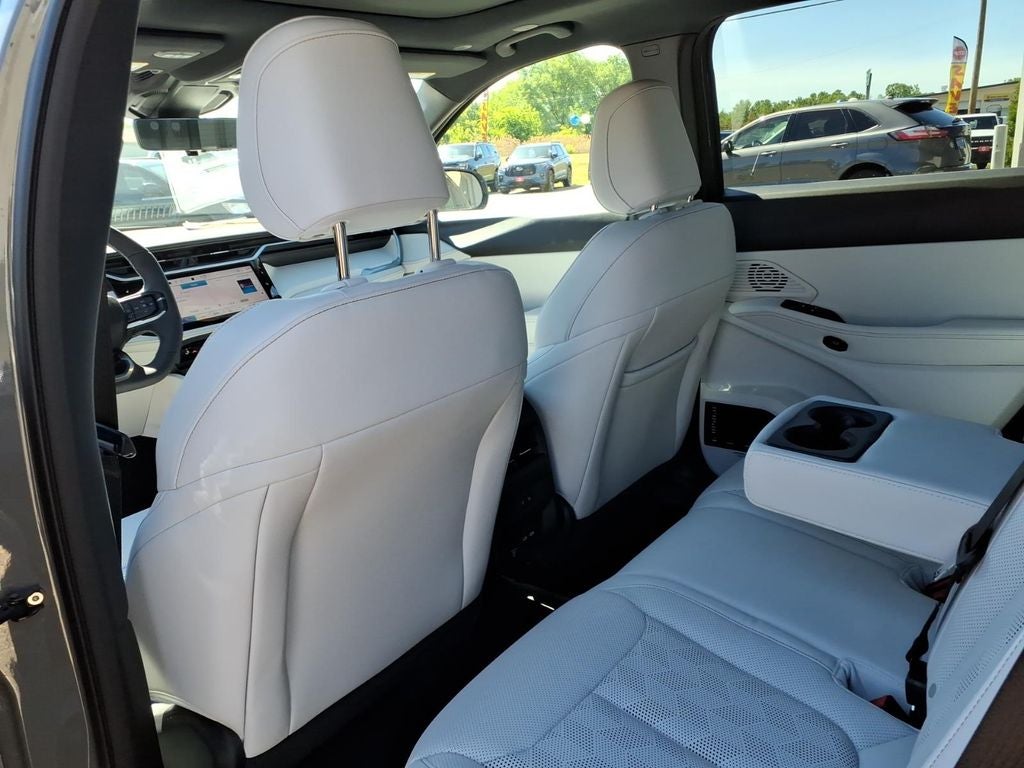 2026 Jeep Cherokee CHEROKEE OVERLAND 4X4