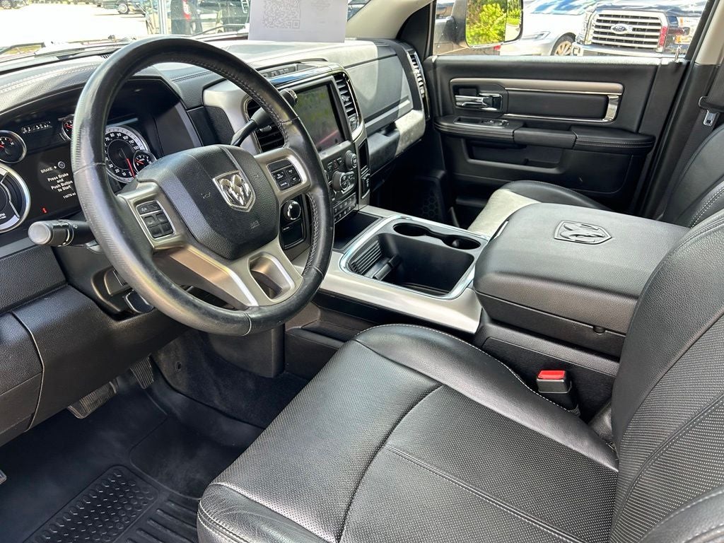 2018 RAM 3500 Laramie Crew Cab 4x4 6'4' Box
