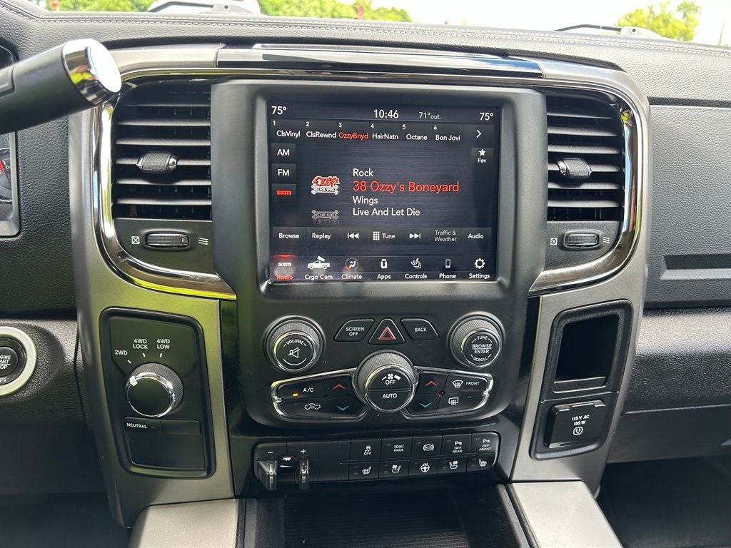 2018 RAM 3500 Laramie Crew Cab 4x4 6'4' Box