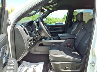 2026 RAM Ram 3500 RAM 3500 LARAMIE MEGA CAB 4X4 6'4' BOX