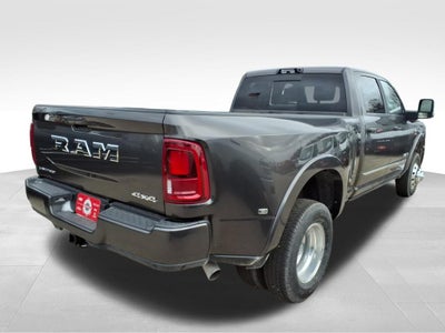 2026 RAM Ram 3500 RAM 3500 LIMITED CREW CAB 4X4 8' BOX